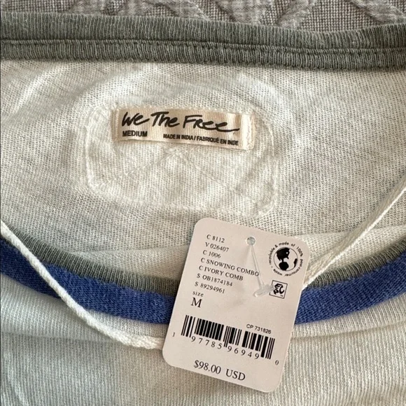 Free People
Women's You're A Star Cotton Sweatshirt - Picture 2 of 5